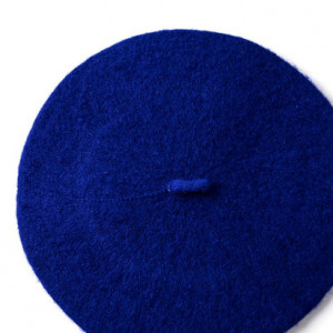 beret kolorowy bardzo miły i twarzowy