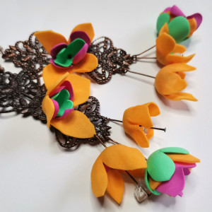 Kolczyki długie bujne