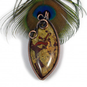 Krwawnik, Miedziany wisior z kamieniem krwistym, heliotrop, ręcznie wykonany, prezent dla niej, prezent dla mamy, prezent urodzinowy, unisex