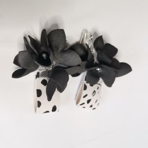 Kolczyki lekkie bujne