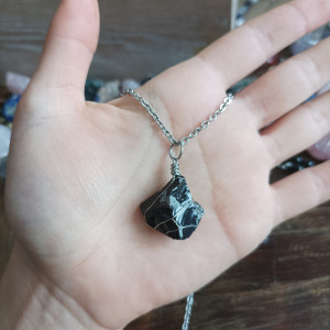 Naszyjnik z Obsydianem śnieżnym