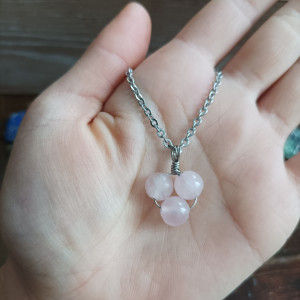 Naszyjnik z Kwarcem różowym