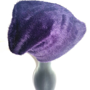 Futrzana czapka fiolet