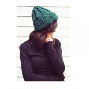 Czapka beanie handmade butelkowa zieleń