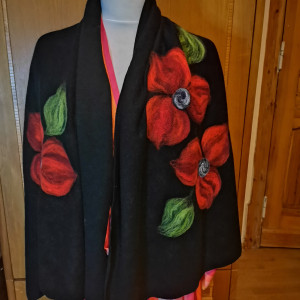 szal wełniany czarny