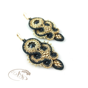 Classic Czerń Złoto kolczyki sutasz karnawałowe