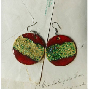 Kolczyki z koronkowym deseniem