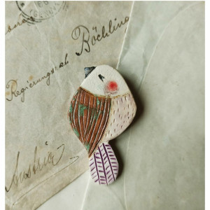 Ptaszek z fioletowym ogonkiem