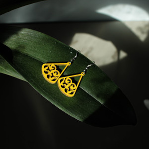 Ażurowe Żółte drewniane kolczyki