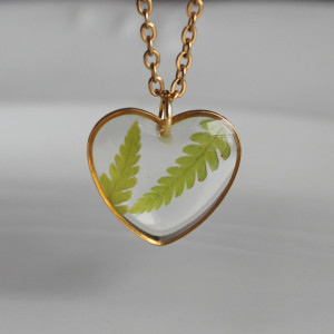 Paproć paprocią złota zawieszka złoty wisiorek kwiat naszyjnik żywica z żywicy kwiaty serce serduszko
