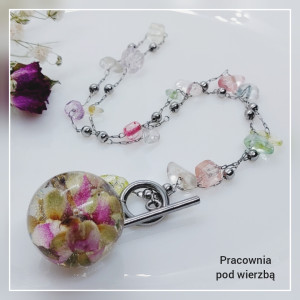 choker naszyjnik kamienie kryształy stal róże róża walentynki