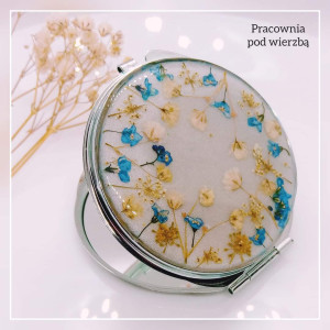lustro lusterko kieszonkowe ręcznie zdobione prawdziwe kwiaty niezapominajki żywica
