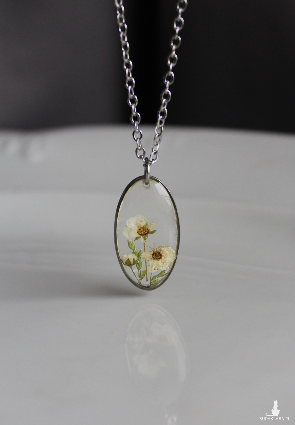 Srebrna zawieszka srebrny wisiorek naszyjnik żywica z żywicy kwiaty z kwiatami jajowata retro naturalna różowe delikatna dziewczęca kobieca