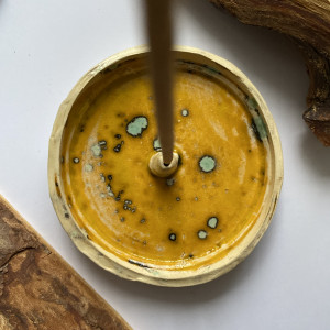 PALOLOPULI podstawka na kadzidełko