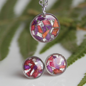 Komplet kolczyki srebrna zawieszka srebrny wisiorek wisior naszyjnik żywica kwiaty z prawdziwymi kwiatami róża z różą