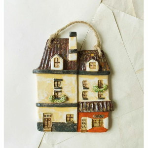 Kamienica z kawiarnią