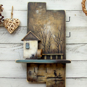 Drewniany wieszak z półeczką - Zmierzch