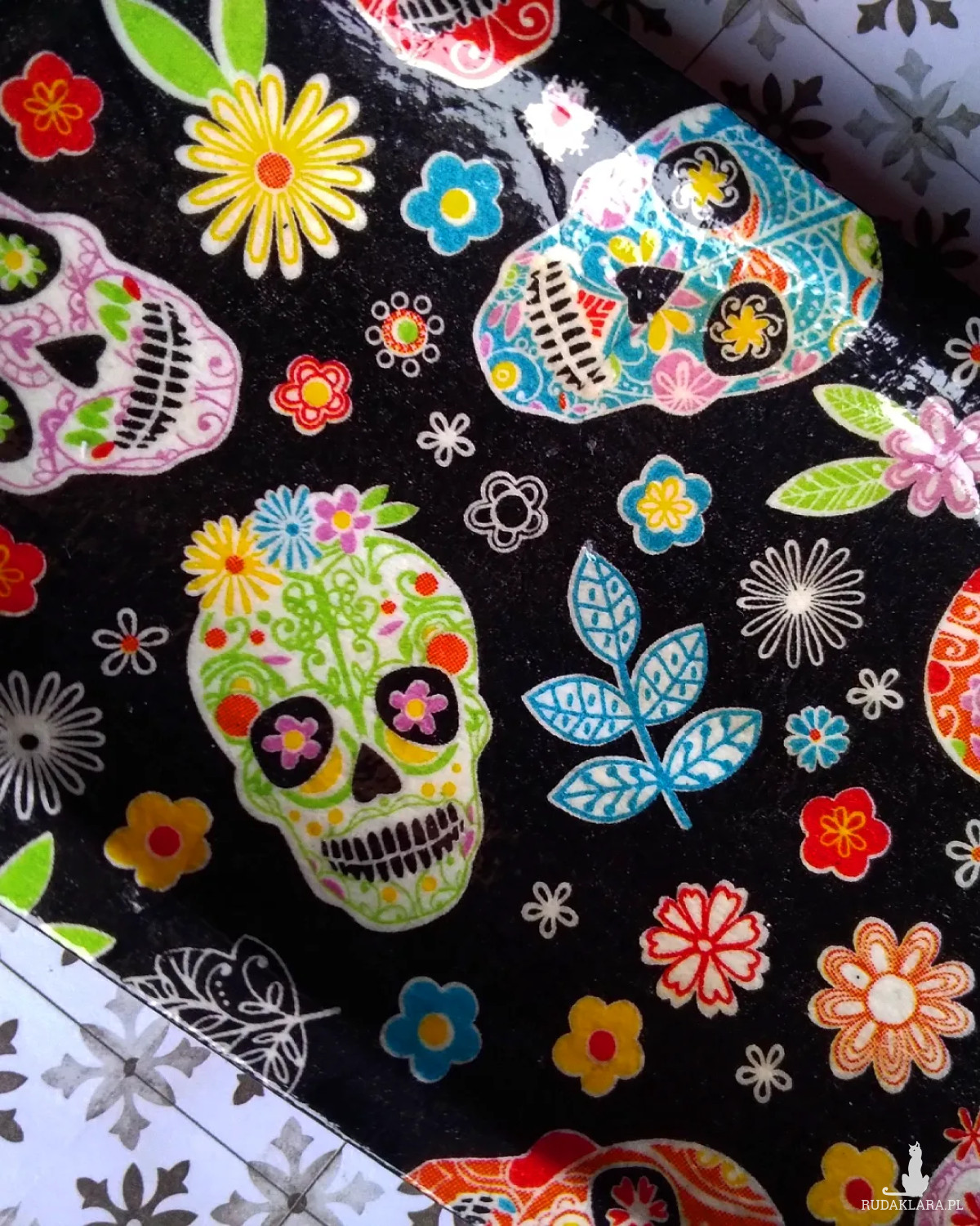 Drewniana kolorowa taca na biżuterię meksykańskie czaszki decoupage