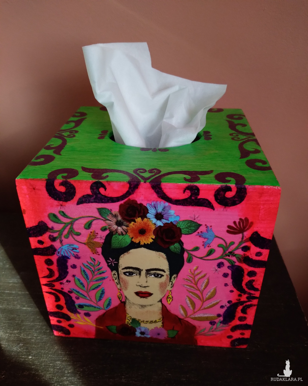 Drewniany kolorowy chustecznik Frida Kahlo klimat Meksyku żywe kolory decoupage
