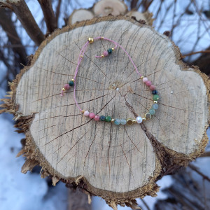 Bransoletka z kamieni szlachetnych