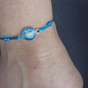 Bransoletka z gipsówką niebieska bransoletka regulowana bransoletka z żywicy