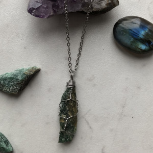 naszyjnik ZIELONY AWENTURyn, stal chirurgiczna, PIENIĄDZE, SZCZĘŚCIE