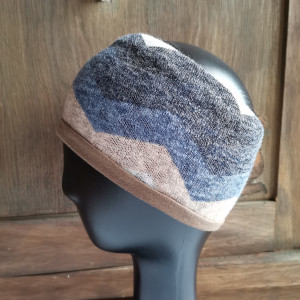 Opaska sportowa w paski dzianinowa