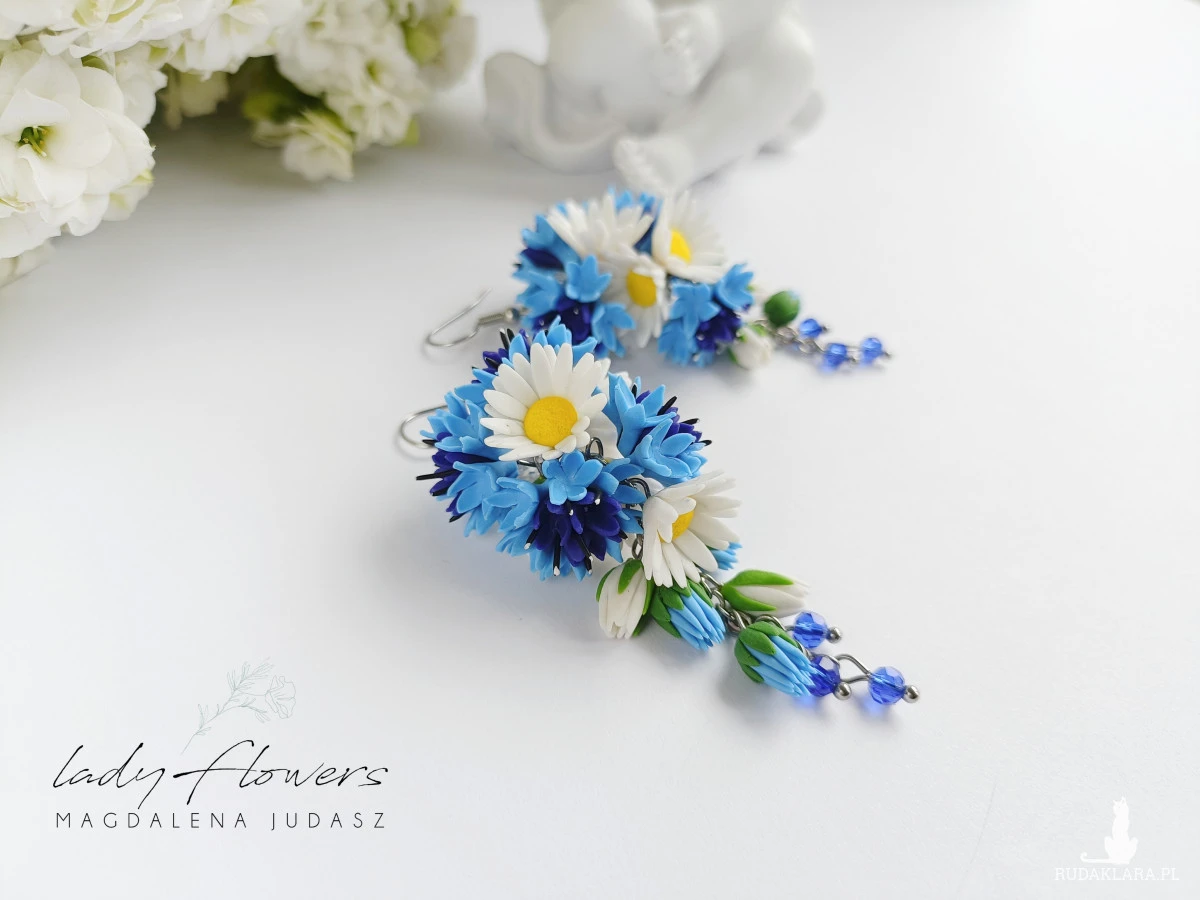 Kolczyki z chabrami i rumiankiem