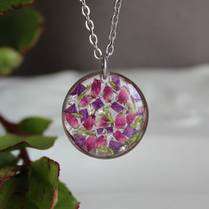 Srebrna zawieszka srebrny wisiorek kwiat naszyjnik żywica z żywicy kwiaty z kwiatami różowa fioletowa wrzosiec