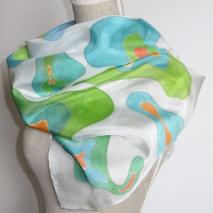 Wiosenne nastroje, jedwabna malowana chusta