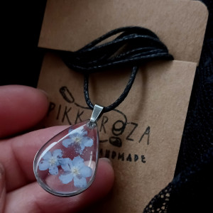 Łezka z niezapominajkami naszyjnik z niezapominajką