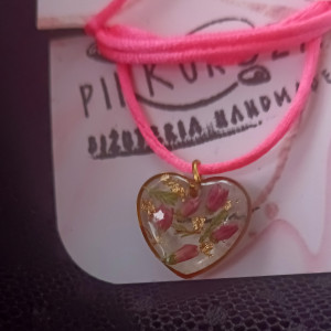 Serduszko z różowymi kwiatkami serce z wrzosem złote serce