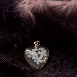 Serduszko z niezapominajkami