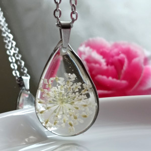 Łezka z dziką marchwią naszyjnik z kwiatkiem