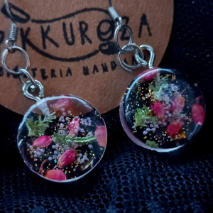 Kolczyki różowe z wrzosem kolczyki z żywicy