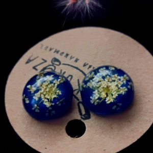 Kolczyki dzika marchew granatowe