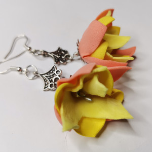 Kolczyki pastelowe kwiaty polecam