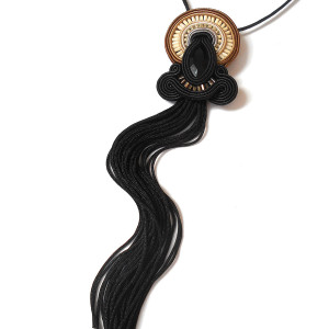 NASZYJNIK BROSZKA SUTASZ 2in1 BOHO frędzle wisior