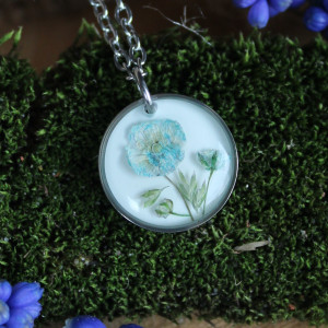 Srebrna zawieszka srebrny wisiorek kwiat naszyjnik żywica z żywicy kwiaty z kwiatami Niebieska gipsówka