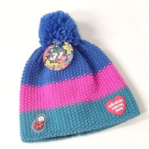 ciepła czapka z pomponem, wośp czapka, nowa czapka wośp, damska czapka w pasy, kolorowa czapka zimowa, wośp czapeczka na zimę, zimowa czapeczka wośp