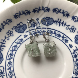 kolczyki ZIELONY AWENTURyn, stal chirurgiczna, PIENIĄDZE, SZCZĘŚCIE