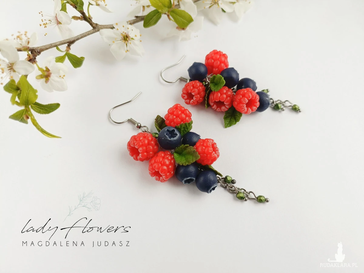 Kolczyki z malinkami i jagodami