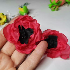 Kolczyki wkrętki maki