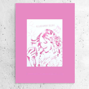 różowy plakat na ścianę, filmowe plakaty A4, małe plakaty z filmów, Violetta plakaty 21x30, pastelowe plakaty dla nastolatki, minimalizm plakat z dziewczyną, serialowe plakaty, kobieta plakat