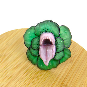 Broszka paszczo-kwiat jadeith green