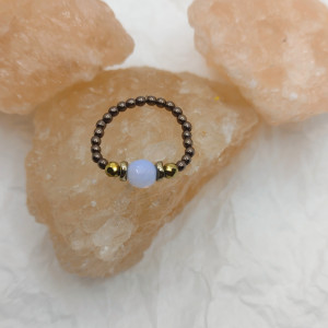 Pierścionek elastyczny, opalit z hematytem