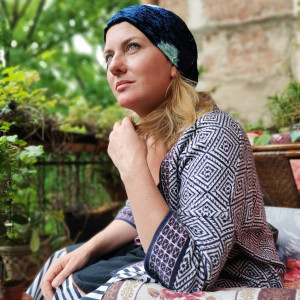 Czapka wiosenna granatowa smerfetka