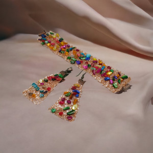 Zestaw bransoletki i kolczyków z miedzi i kolorowej masy perłowej