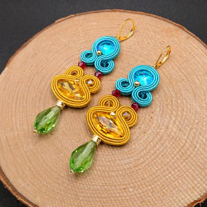 KOLOROWE KOLCZYKI SUTASZ Z KRYSZTAŁKAMI 9