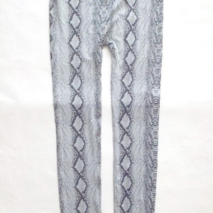 nowe legginsy rozmiar L, szare legginsy, popielate leginsy L, elastyczne legginsy, legginsy we wzory, rozmiar L leginsy damskie, wzorzyste legginsy